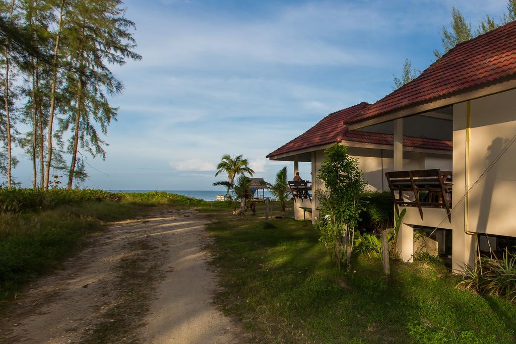 ปราณี บีช บังกาโล Hotel Koh Kho Khao Island ภายนอก รูปภาพ